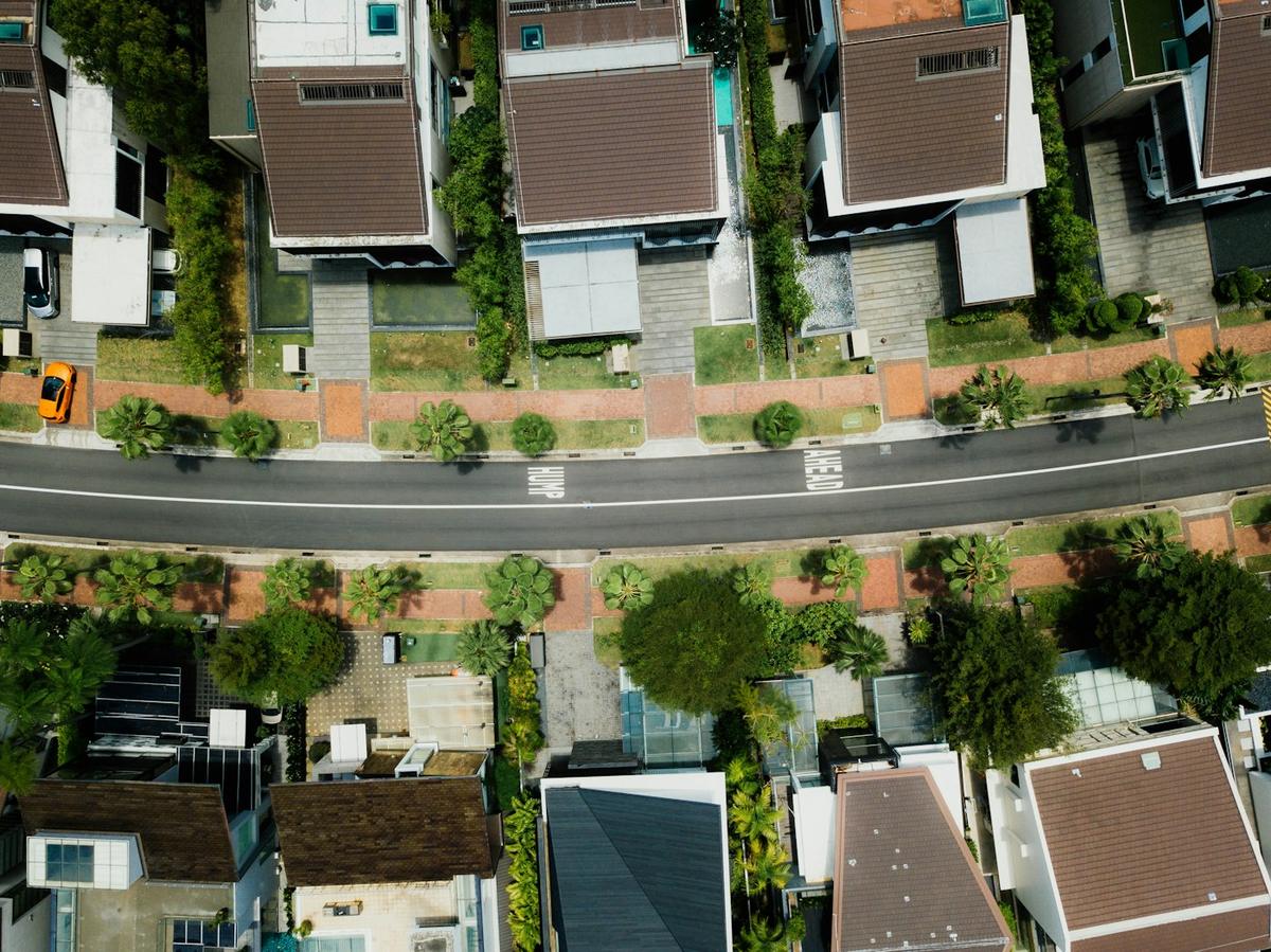 Aerial view of a residential neighborhood in the Portland and Vancouver metro area